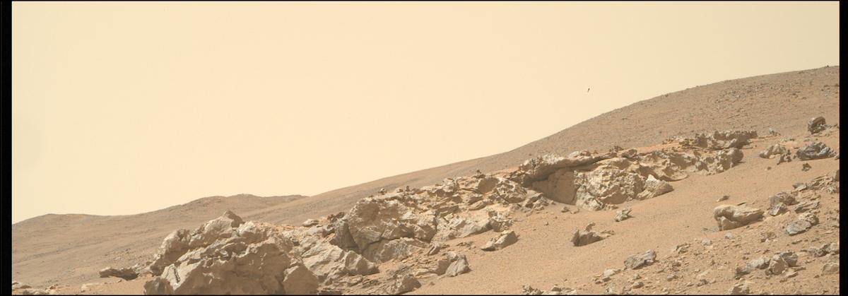 This image was taken by MCZ_RIGHT onboard NASA's Mars rover Perseverance on Sol 1311