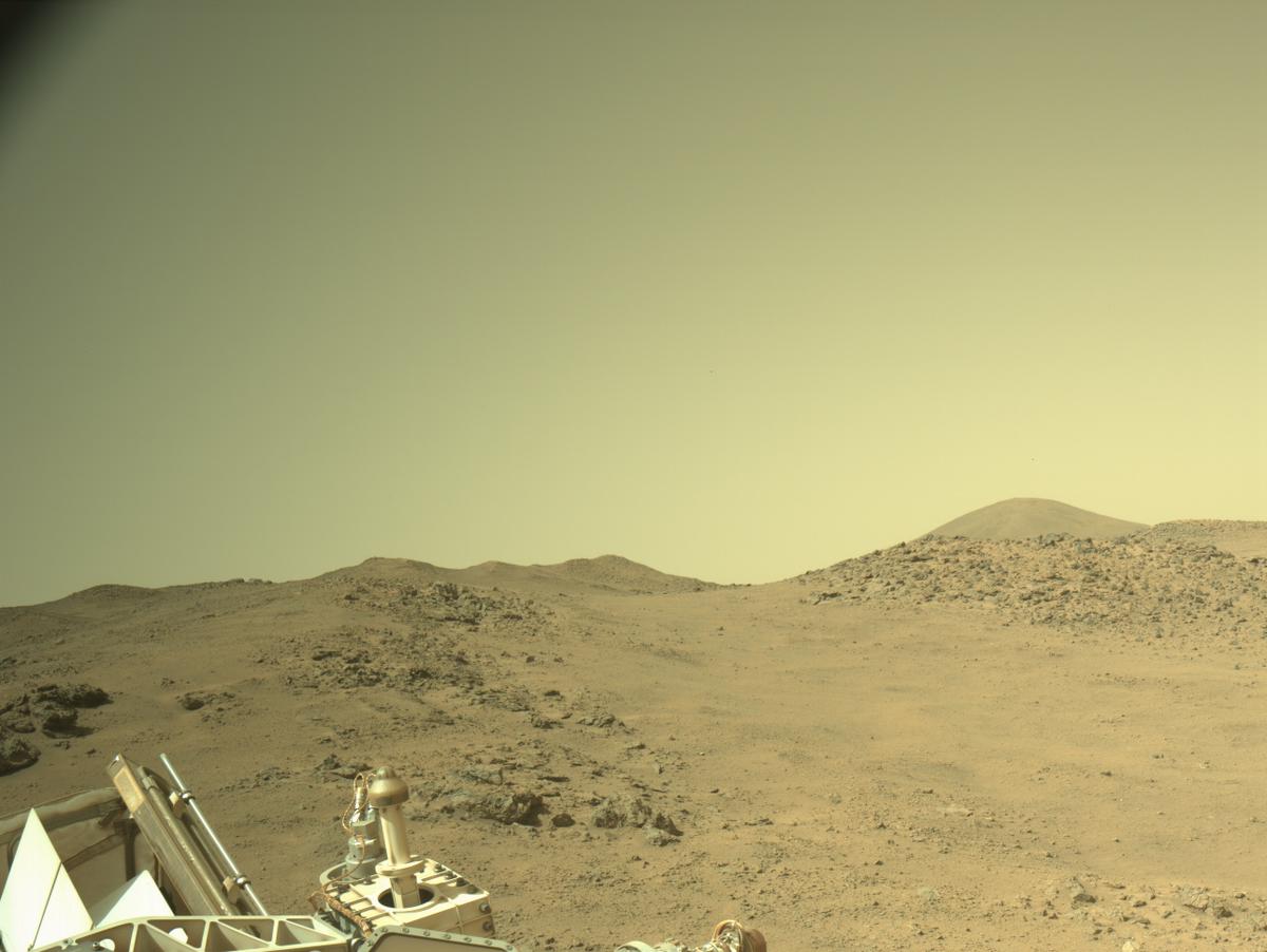 This image was taken by NAVCAM_RIGHT onboard NASA's Mars rover Perseverance on Sol 1313