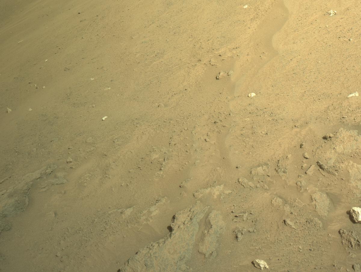 This image was taken by NAVCAM_RIGHT onboard NASA's Mars rover Perseverance on Sol 1313