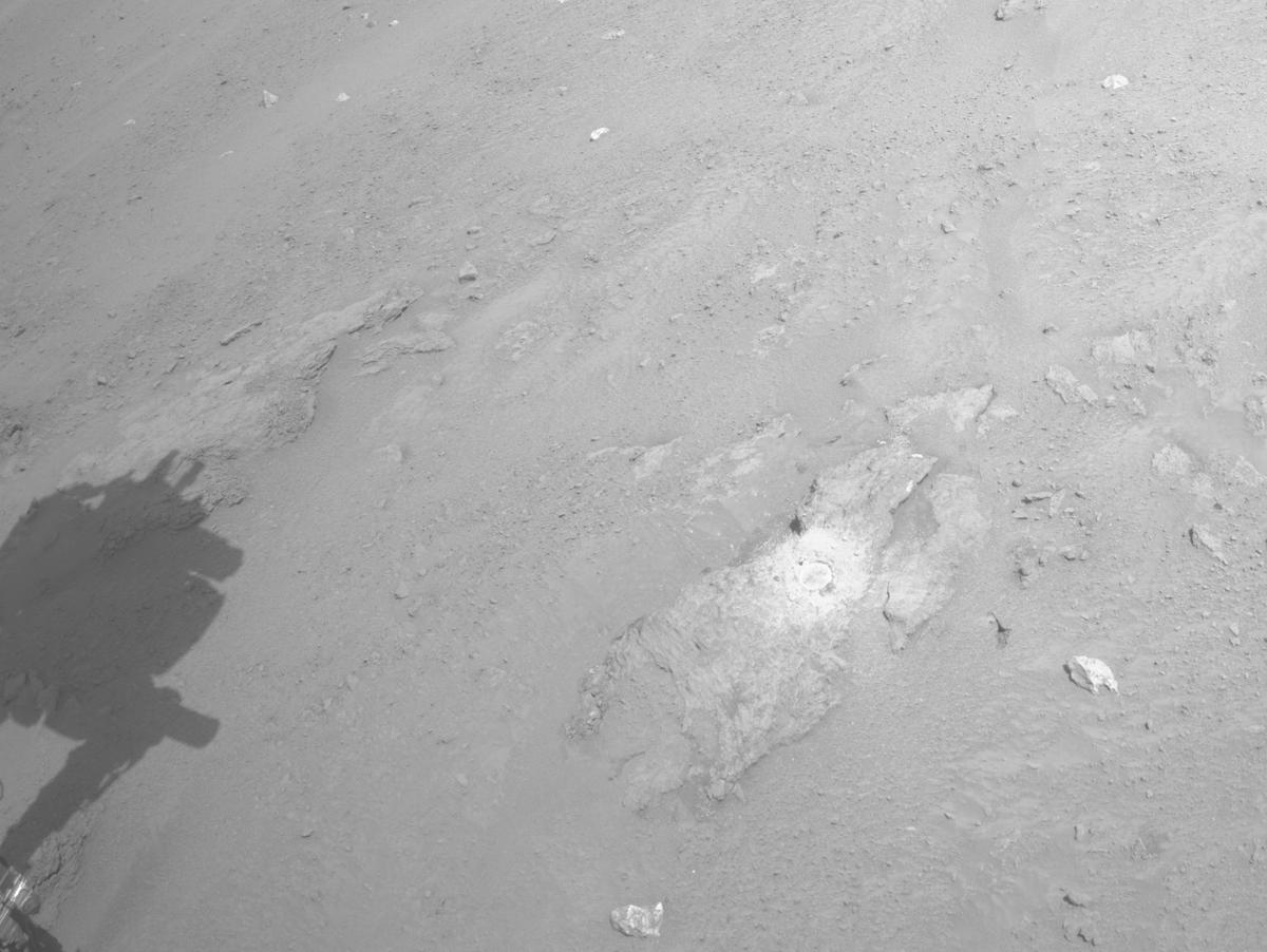 This image was taken by NAVCAM_RIGHT onboard NASA's Mars rover Perseverance on Sol 1316