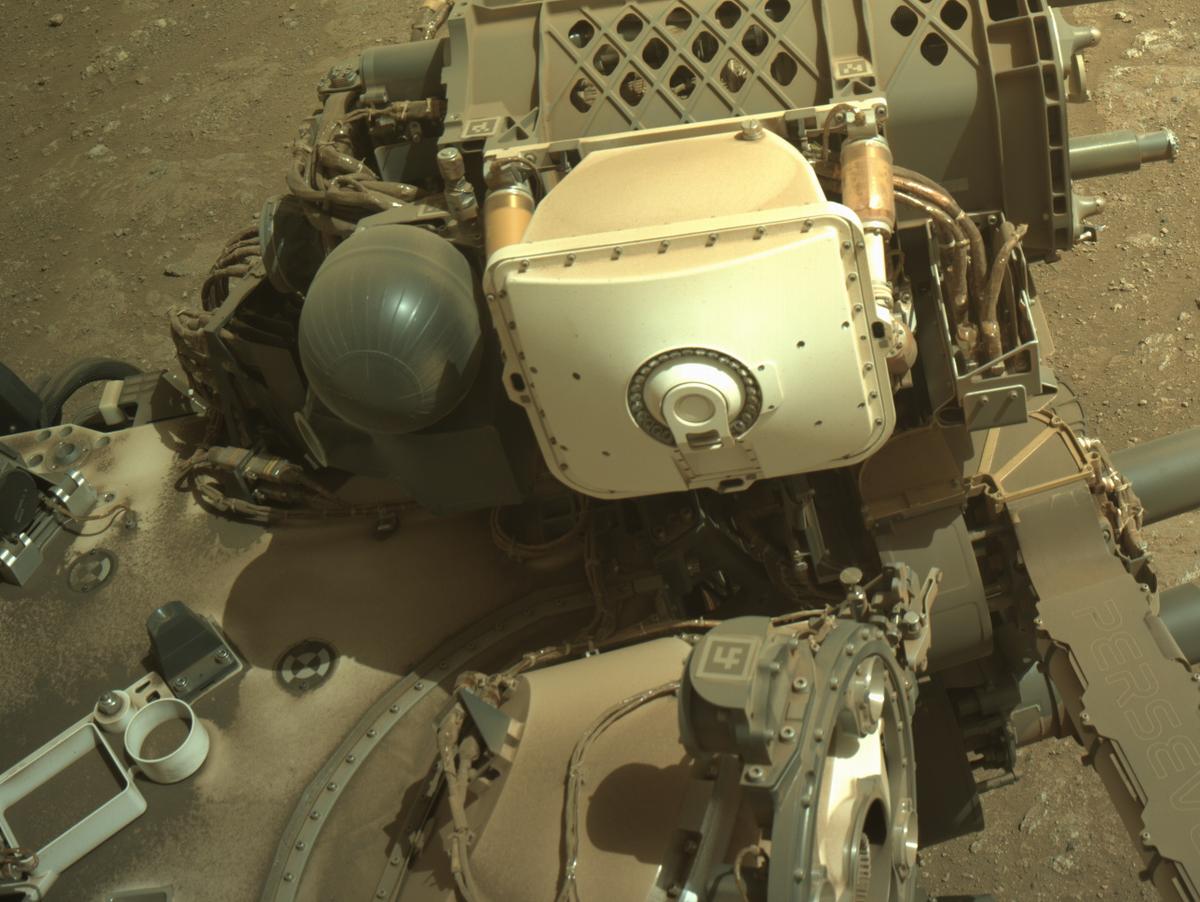 This image was taken by NAVCAM_RIGHT onboard NASA's Mars rover Perseverance on Sol 1318