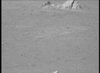 View image taken on Mars, Mars Perseverance Sol 1318: Right Mastcam-Z Camera