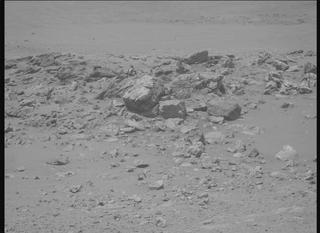 View image taken on Mars, Mars Perseverance Sol 1319: Right Mastcam-Z Camera