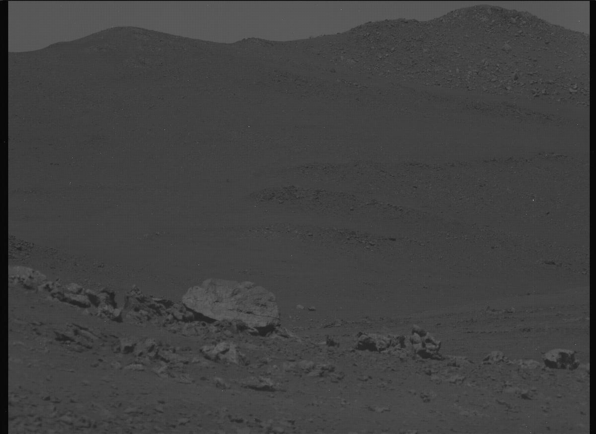 This image was taken by MCZ_LEFT onboard NASA's Mars rover Perseverance on Sol 1321