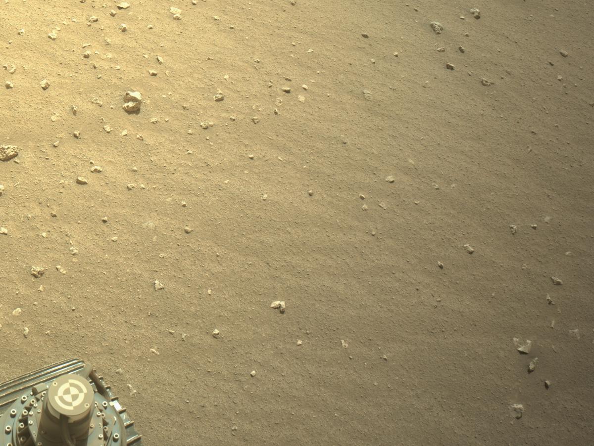 This image was taken by NAVCAM_RIGHT onboard NASA's Mars rover Perseverance on Sol 1322