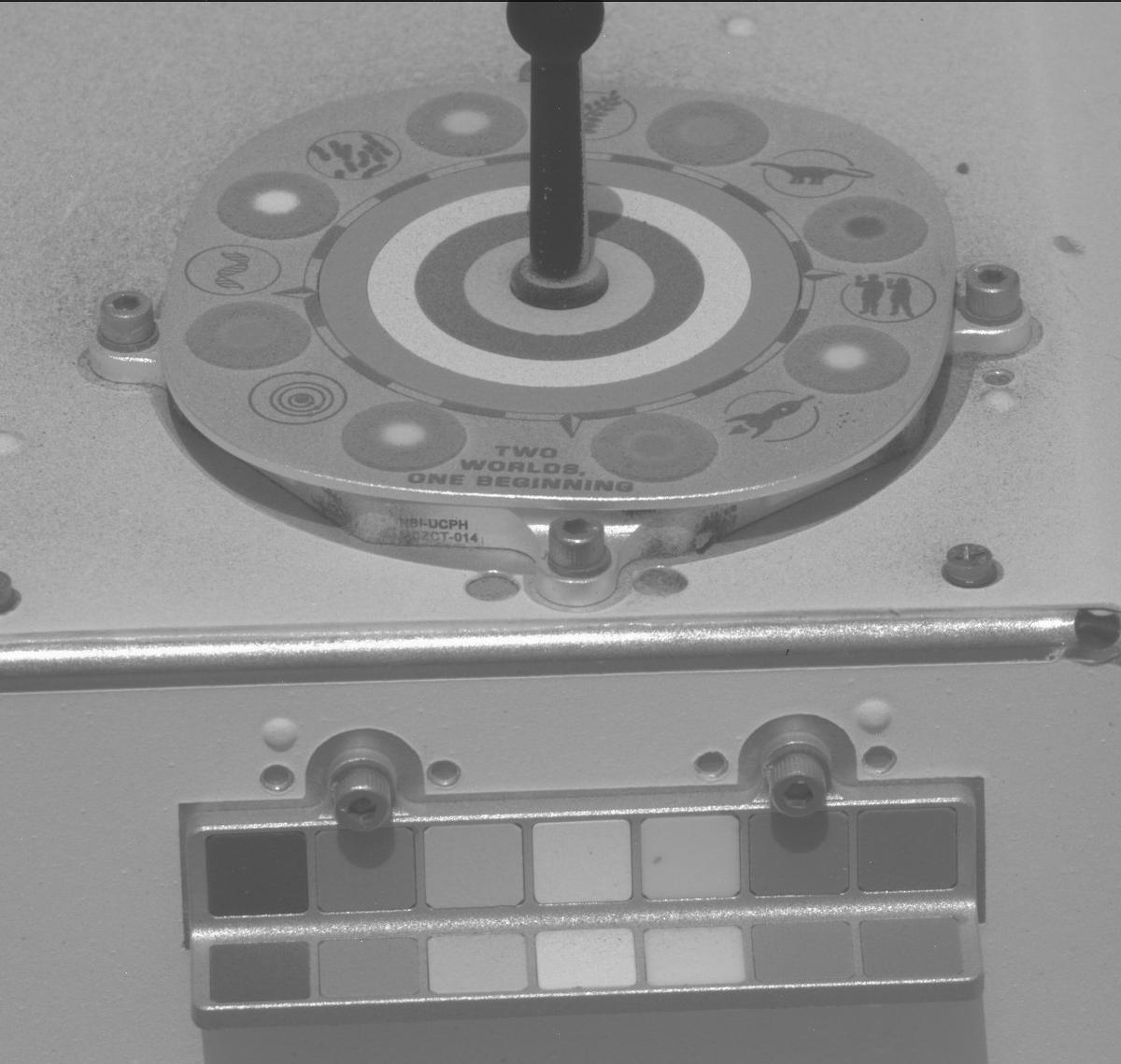 This image was taken by MCZ_RIGHT onboard NASA's Mars rover Perseverance on Sol 1323