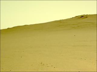 View image taken on Mars, Mars Perseverance Sol 1324: Right Navigation Camera (Navcam)