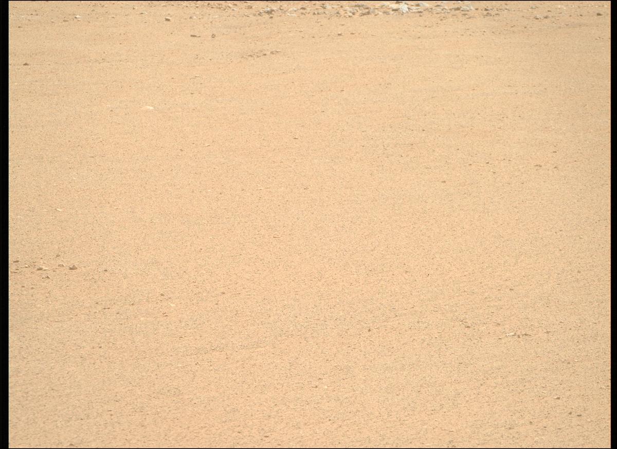 This image was taken by MCZ_RIGHT onboard NASA's Mars rover Perseverance on Sol 1324