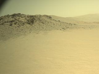 View image taken on Mars, Mars Perseverance Sol 1325: Left Navigation Camera (Navcam)