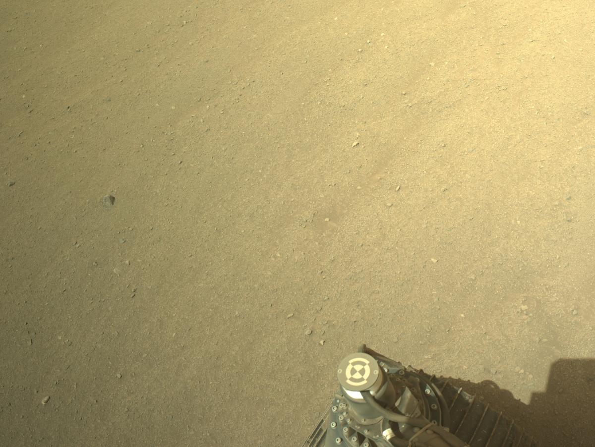 This image was taken by NAVCAM_RIGHT onboard NASA's Mars rover Perseverance on Sol 1325