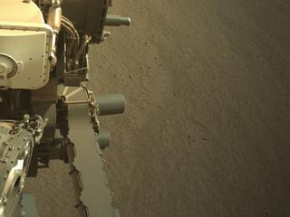 View image taken on Mars, Mars Perseverance Sol 1325: Right Navigation Camera (Navcam)