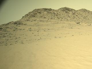 View image taken on Mars, Mars Perseverance Sol 1327: Right Navigation Camera (Navcam)