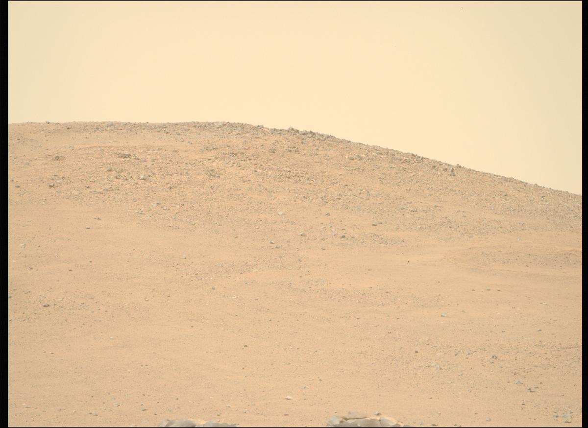 This image was taken by MCZ_RIGHT onboard NASA's Mars rover Perseverance on Sol 1327
