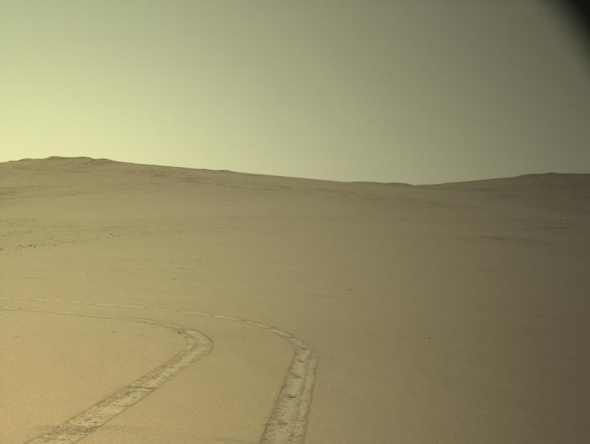 This image was taken by NAVCAM_RIGHT onboard NASA's Mars rover Perseverance on Sol 1333