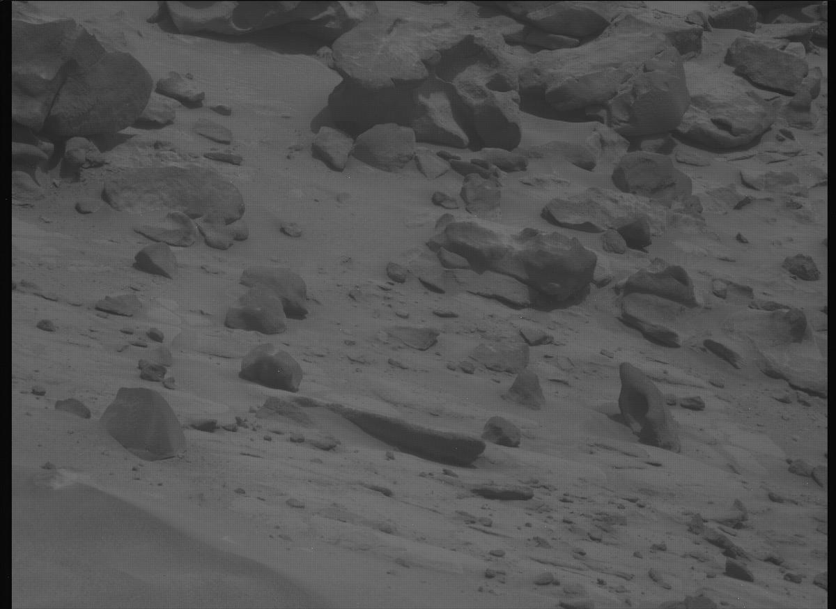 This image was taken by MCZ_LEFT onboard NASA's Mars rover Perseverance on Sol 1333