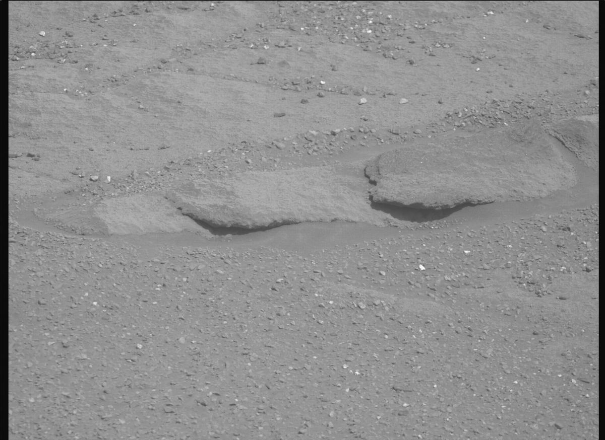 This image was taken by MCZ_RIGHT onboard NASA's Mars rover Perseverance on Sol 1333