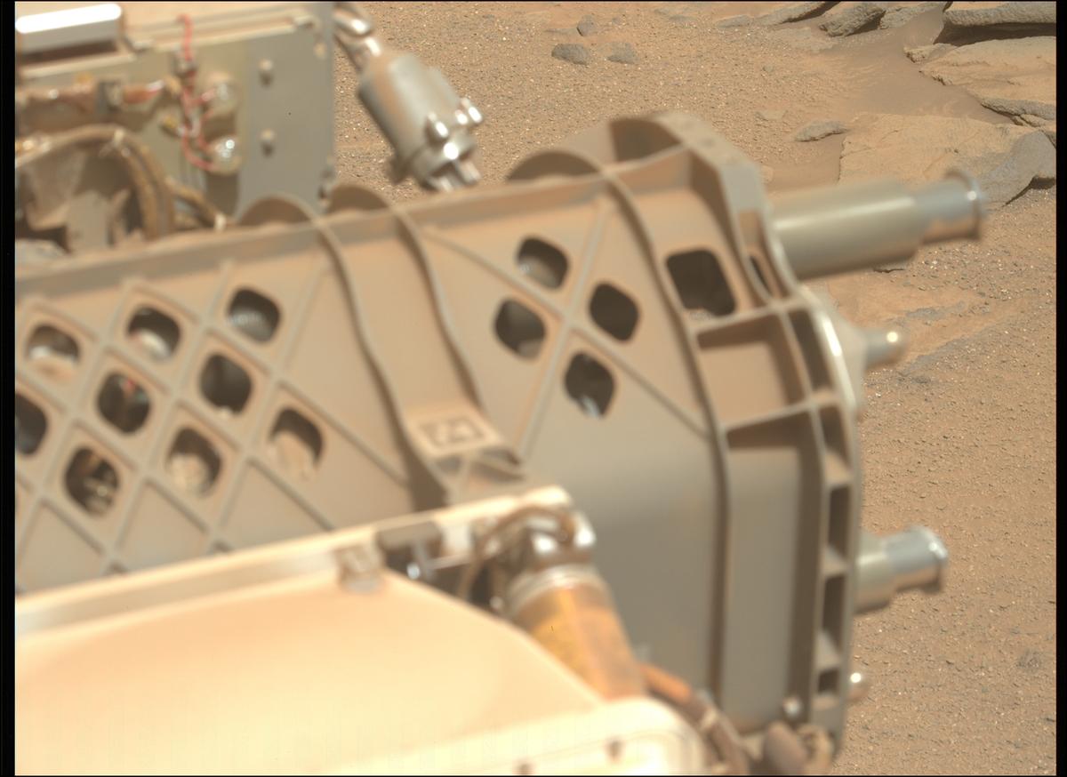 This image was taken by MCZ_LEFT onboard NASA's Mars rover Perseverance on Sol 1337