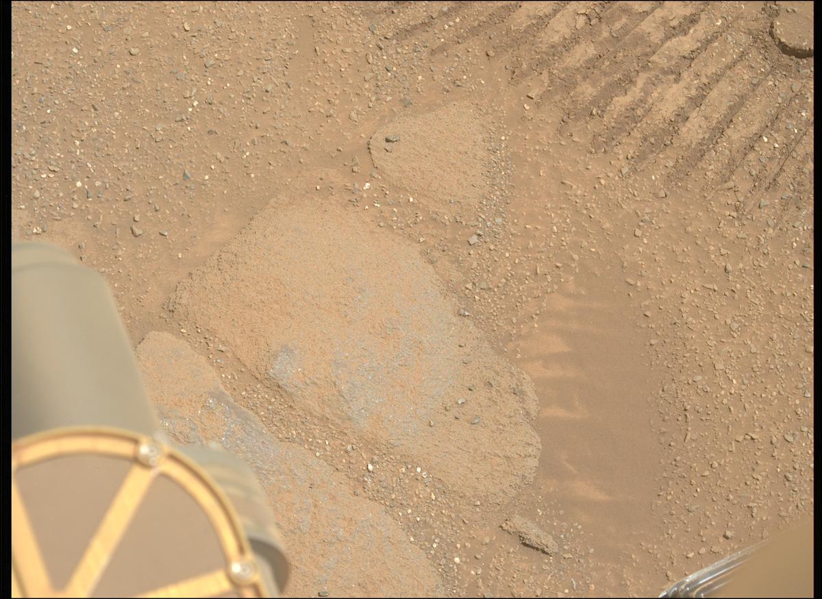 This image was taken by MCZ_LEFT onboard NASA's Mars rover Perseverance on Sol 1337