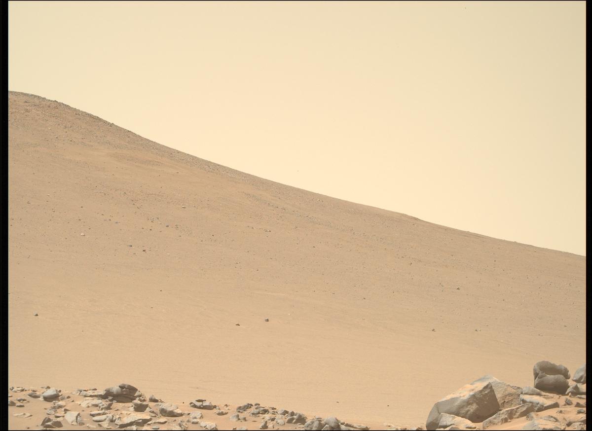This image was taken by MCZ_RIGHT onboard NASA's Mars rover Perseverance on Sol 1337