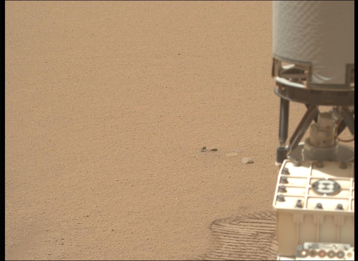 This image was taken by MCZ_RIGHT onboard NASA's Mars rover Perseverance on Sol 1337