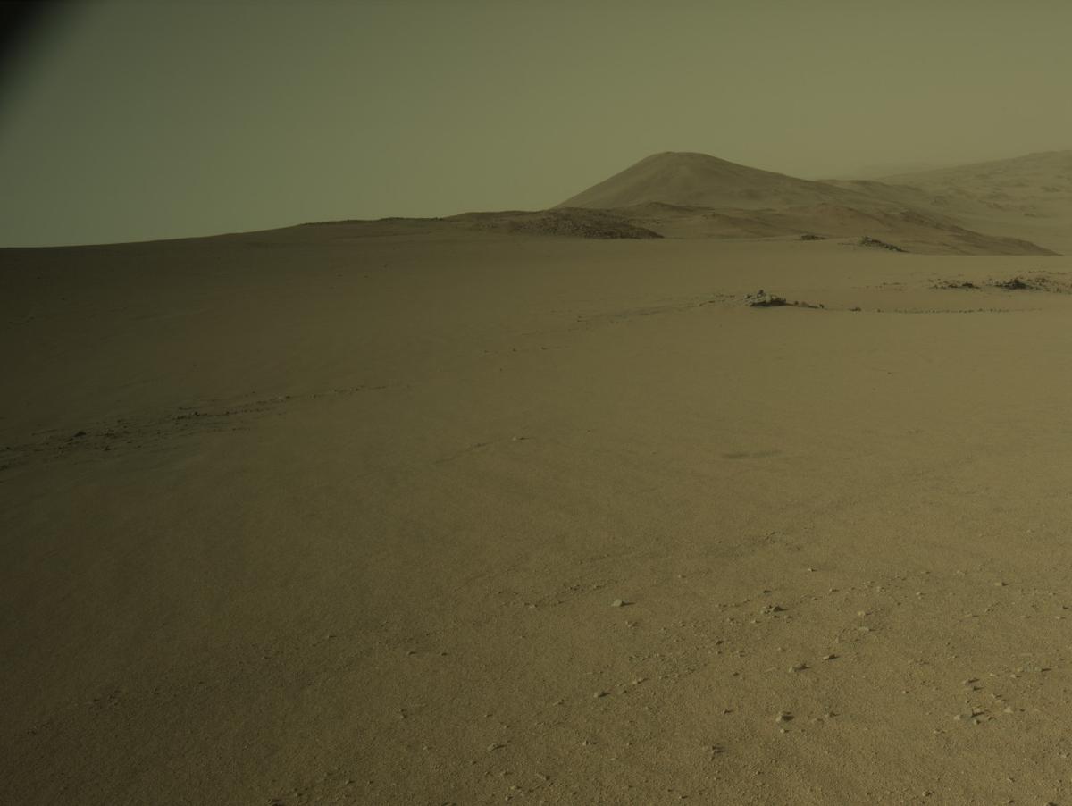 This image was taken by NAVCAM_RIGHT onboard NASA's Mars rover Perseverance on Sol 1338
