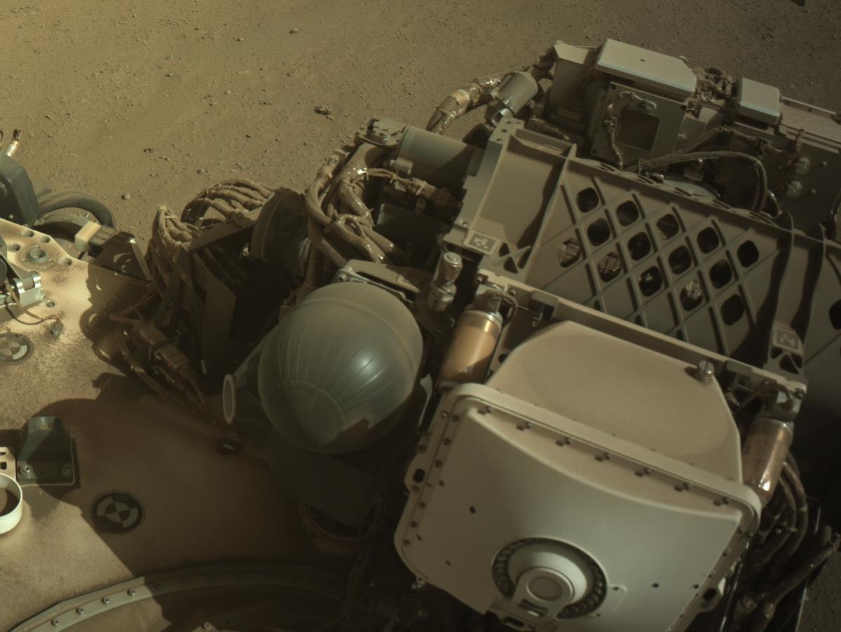 This image was taken by NAVCAM_RIGHT onboard NASA's Mars rover Perseverance on Sol 1347