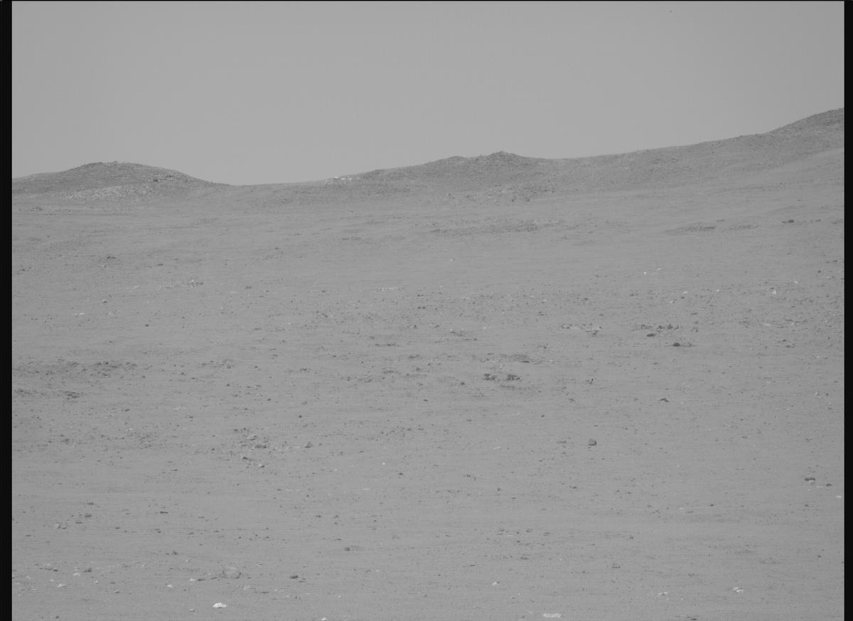 This image was taken by MCZ_RIGHT onboard NASA's Mars rover Perseverance on Sol 1347
