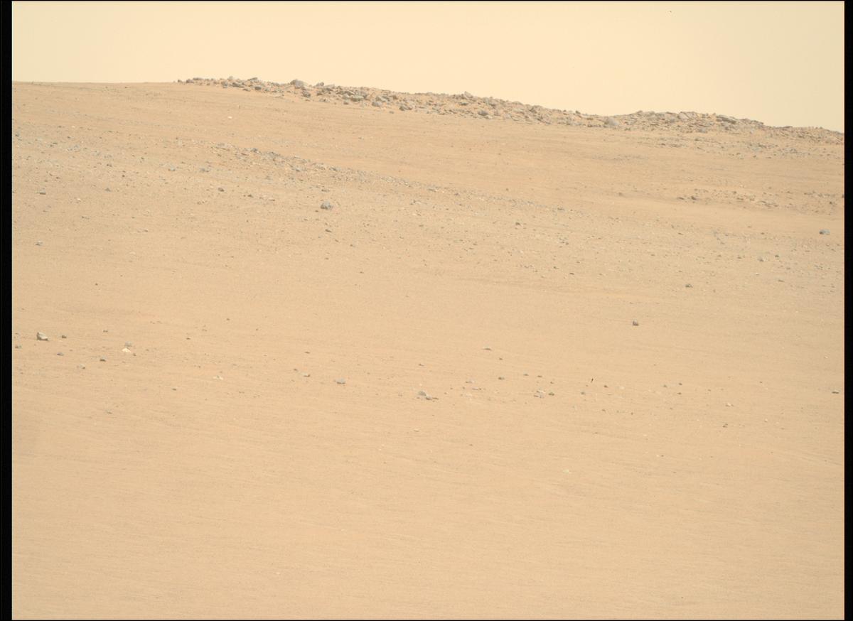 This image was taken by MCZ_RIGHT onboard NASA's Mars rover Perseverance on Sol 1347