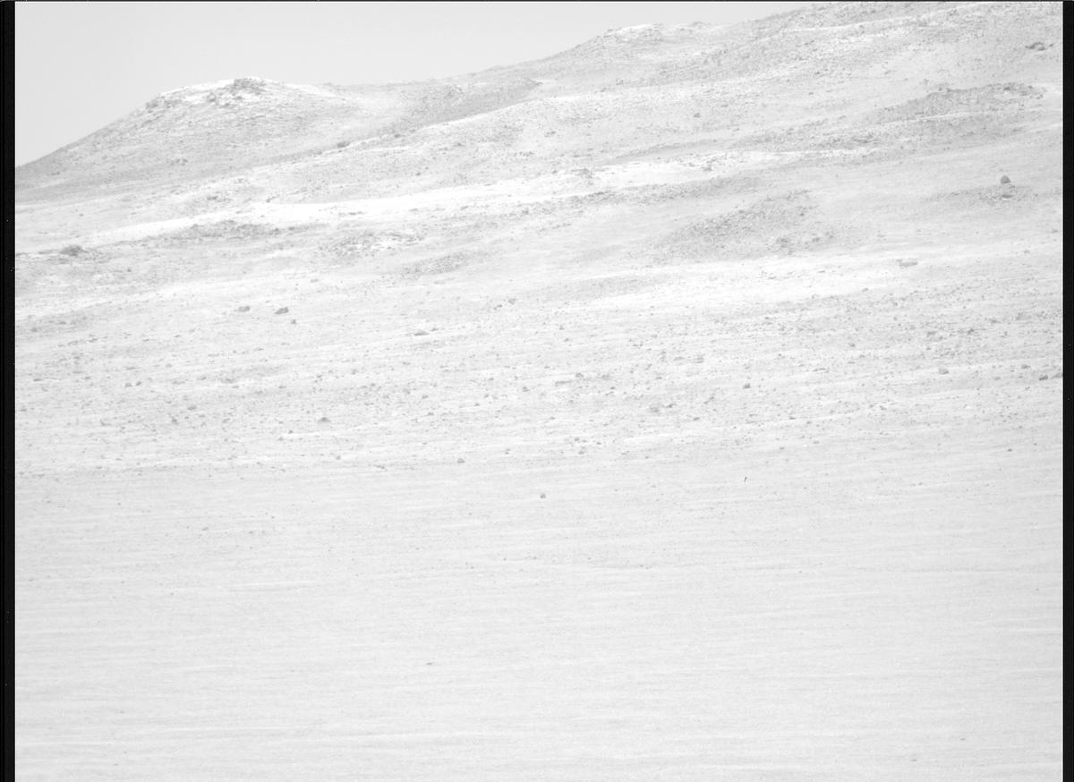 This image was taken by MCZ_RIGHT onboard NASA's Mars rover Perseverance on Sol 1347