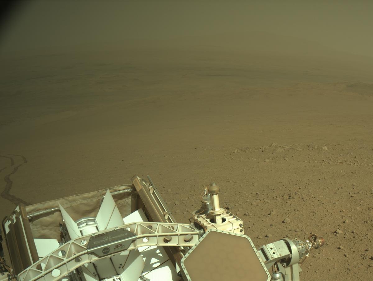 This image was taken by NAVCAM_RIGHT onboard NASA's Mars rover Perseverance on Sol 1351