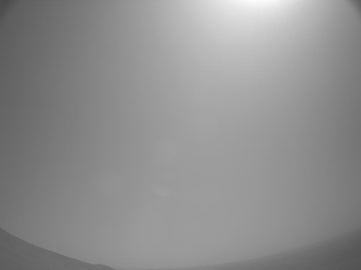 This image was taken by NAVCAM_LEFT onboard NASA's Mars rover Perseverance on Sol 1352