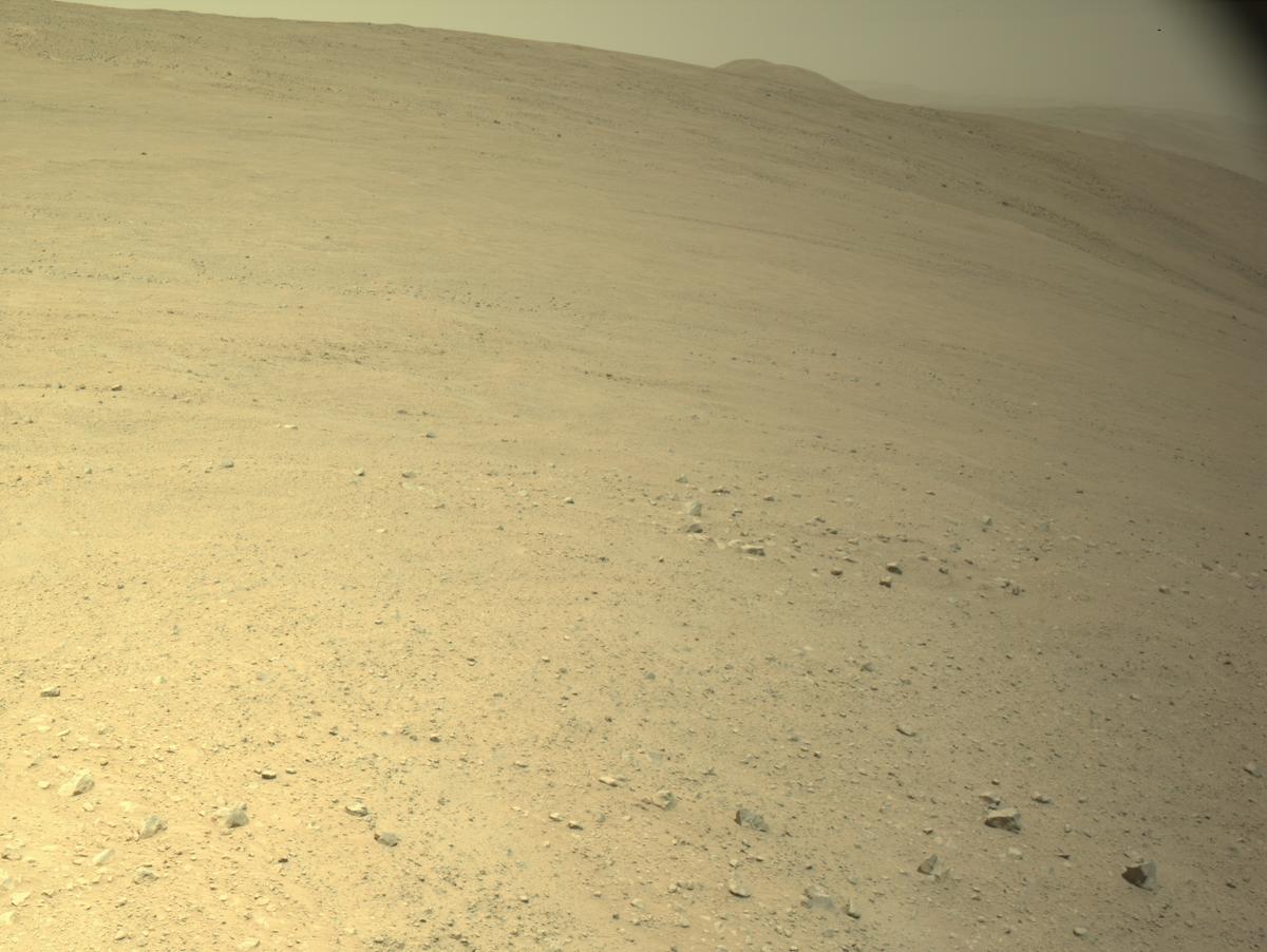 This image was taken by NAVCAM_RIGHT onboard NASA's Mars rover Perseverance on Sol 1352