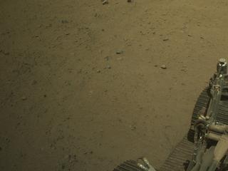 View image taken on Mars, Mars Perseverance Sol 1352: Right Navigation Camera (Navcam)