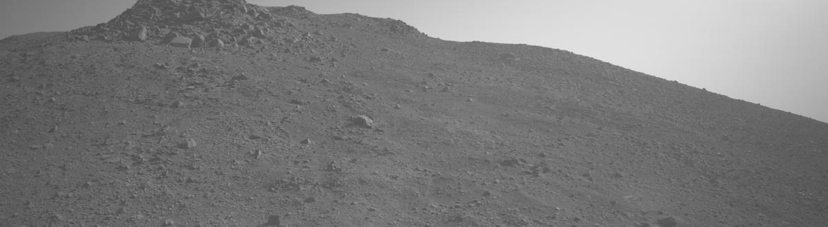 This image was taken by NAVCAM_LEFT onboard NASA's Mars rover Perseverance on Sol 1354