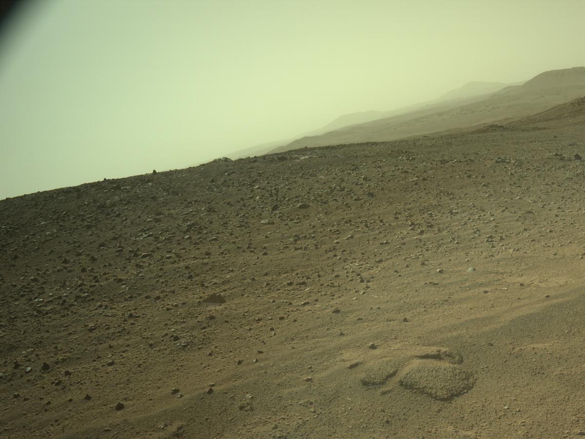 This image was taken by NAVCAM_RIGHT onboard NASA's Mars rover Perseverance on Sol 1354