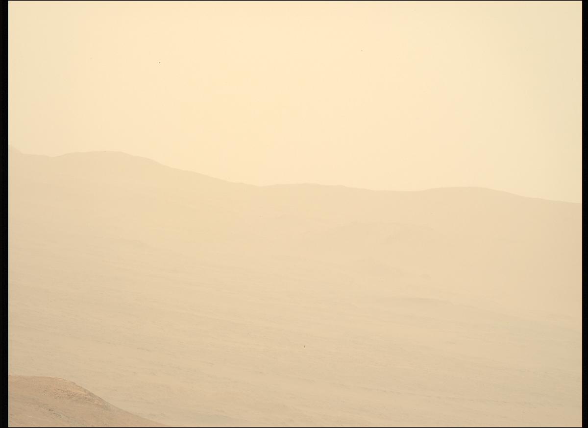 This image was taken by MCZ_LEFT onboard NASA's Mars rover Perseverance on Sol 1354