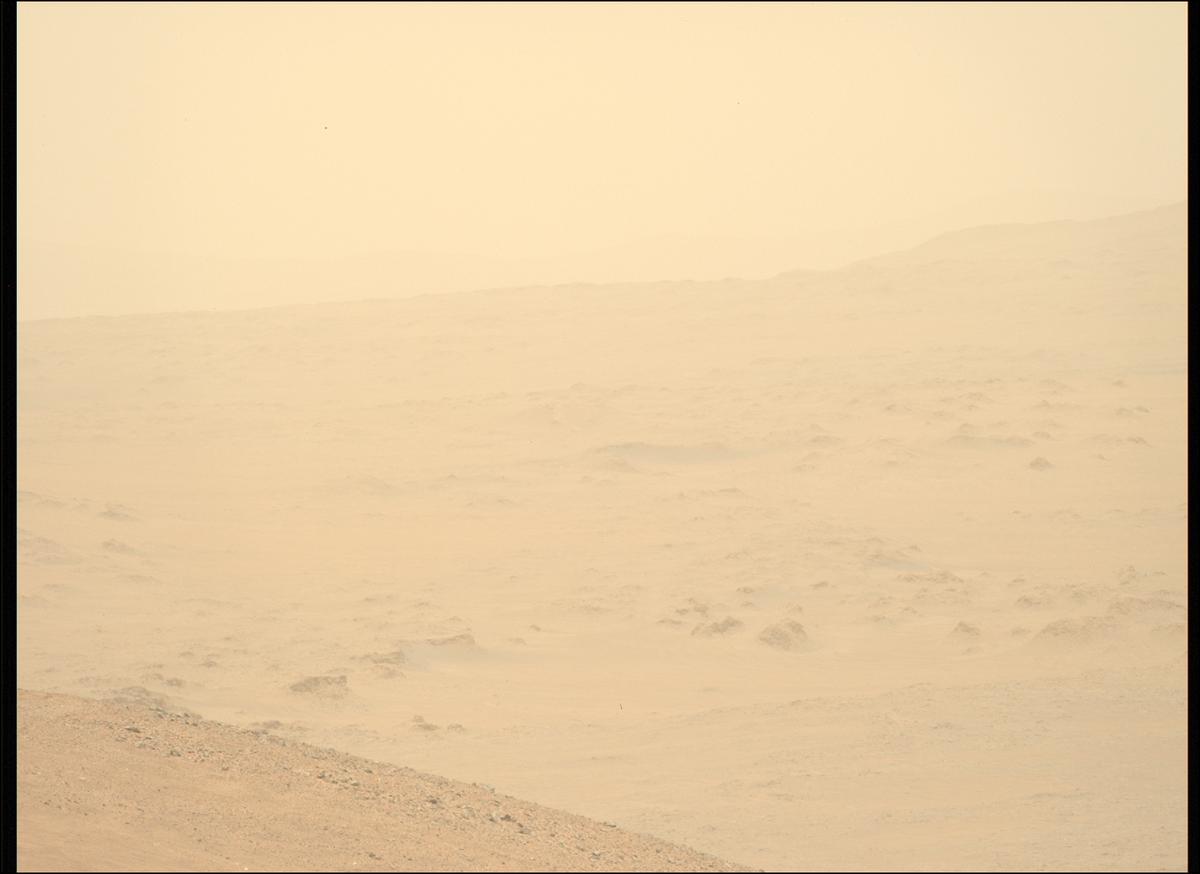 This image was taken by MCZ_LEFT onboard NASA's Mars rover Perseverance on Sol 1354