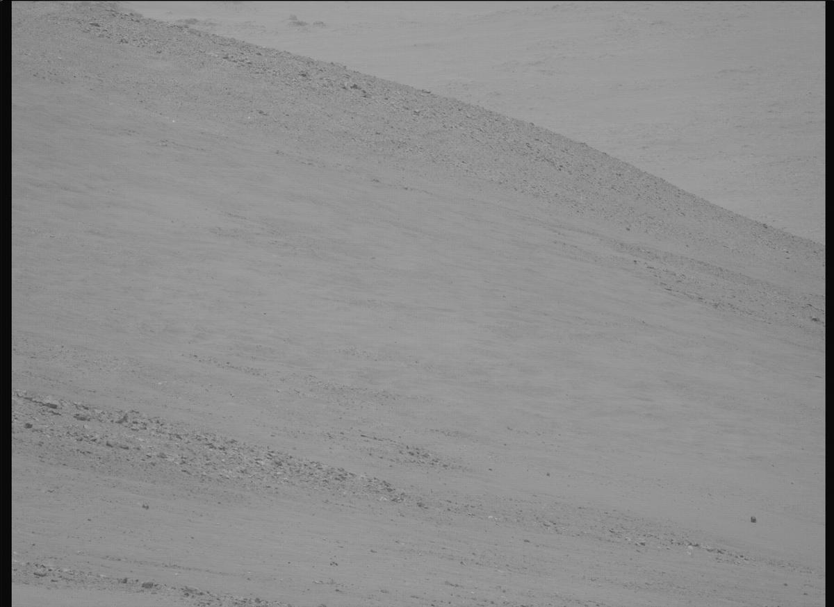 This image was taken by MCZ_LEFT onboard NASA's Mars rover Perseverance on Sol 1354