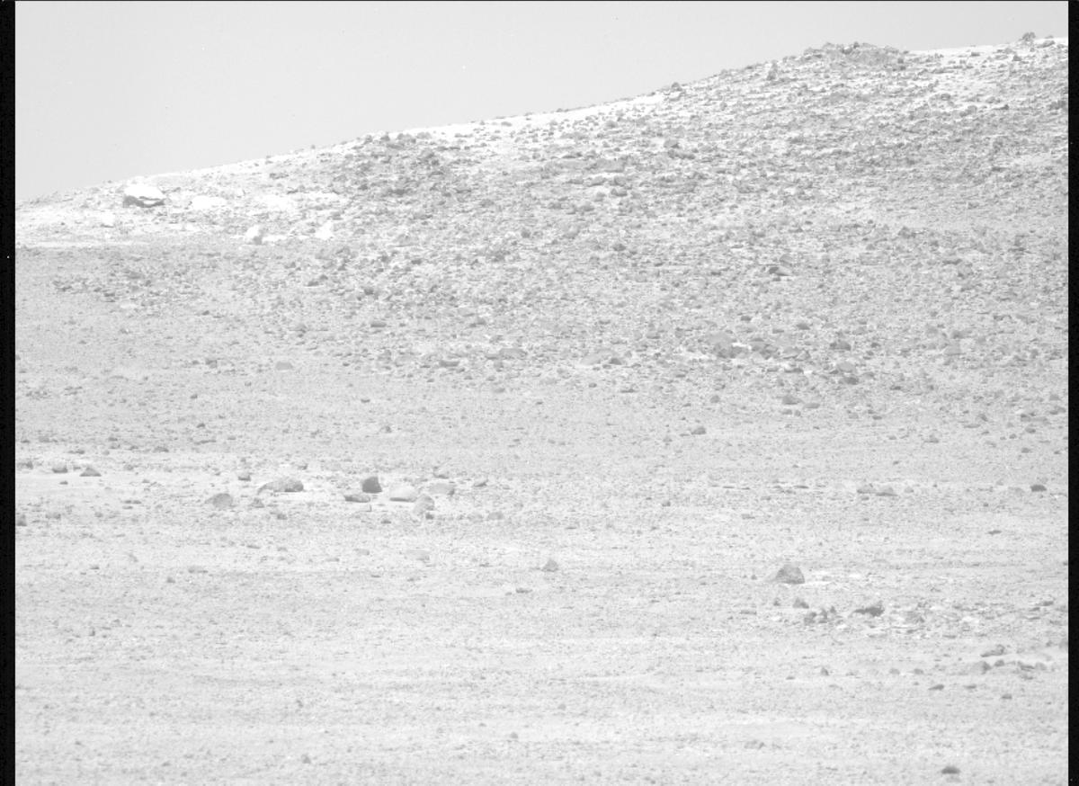 This image was taken by MCZ_LEFT onboard NASA's Mars rover Perseverance on Sol 1354