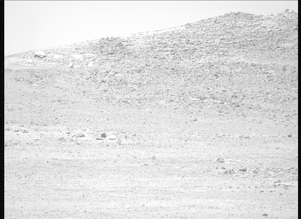 This image was taken by MCZ_LEFT onboard NASA's Mars rover Perseverance on Sol 1354