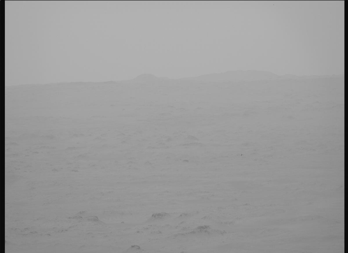 This image was taken by MCZ_RIGHT onboard NASA's Mars rover Perseverance on Sol 1354