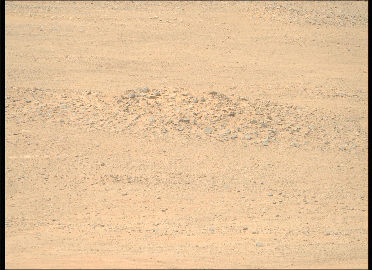 This image was taken by MCZ_RIGHT onboard NASA's Mars rover Perseverance on Sol 1354