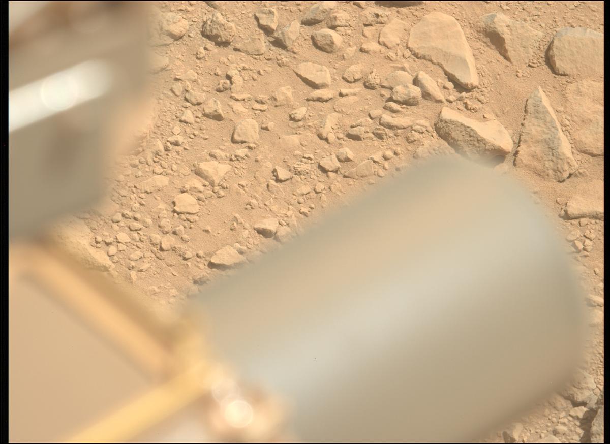 This image was taken by MCZ_LEFT onboard NASA's Mars rover Perseverance on Sol 1356