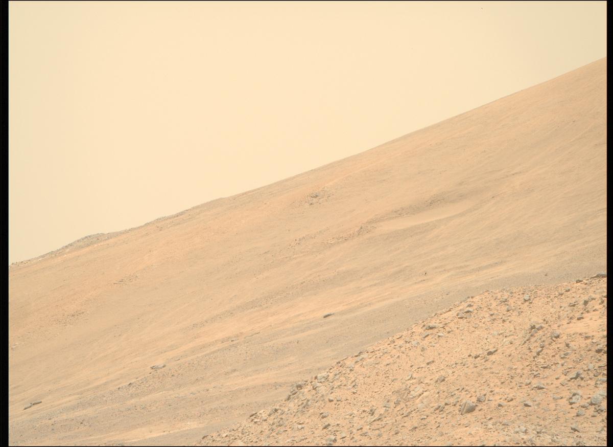 This image was taken by MCZ_RIGHT onboard NASA's Mars rover Perseverance on Sol 1356