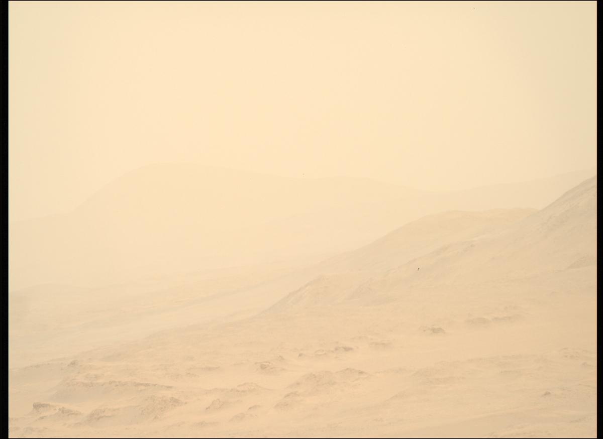 This image was taken by MCZ_RIGHT onboard NASA's Mars rover Perseverance on Sol 1356
