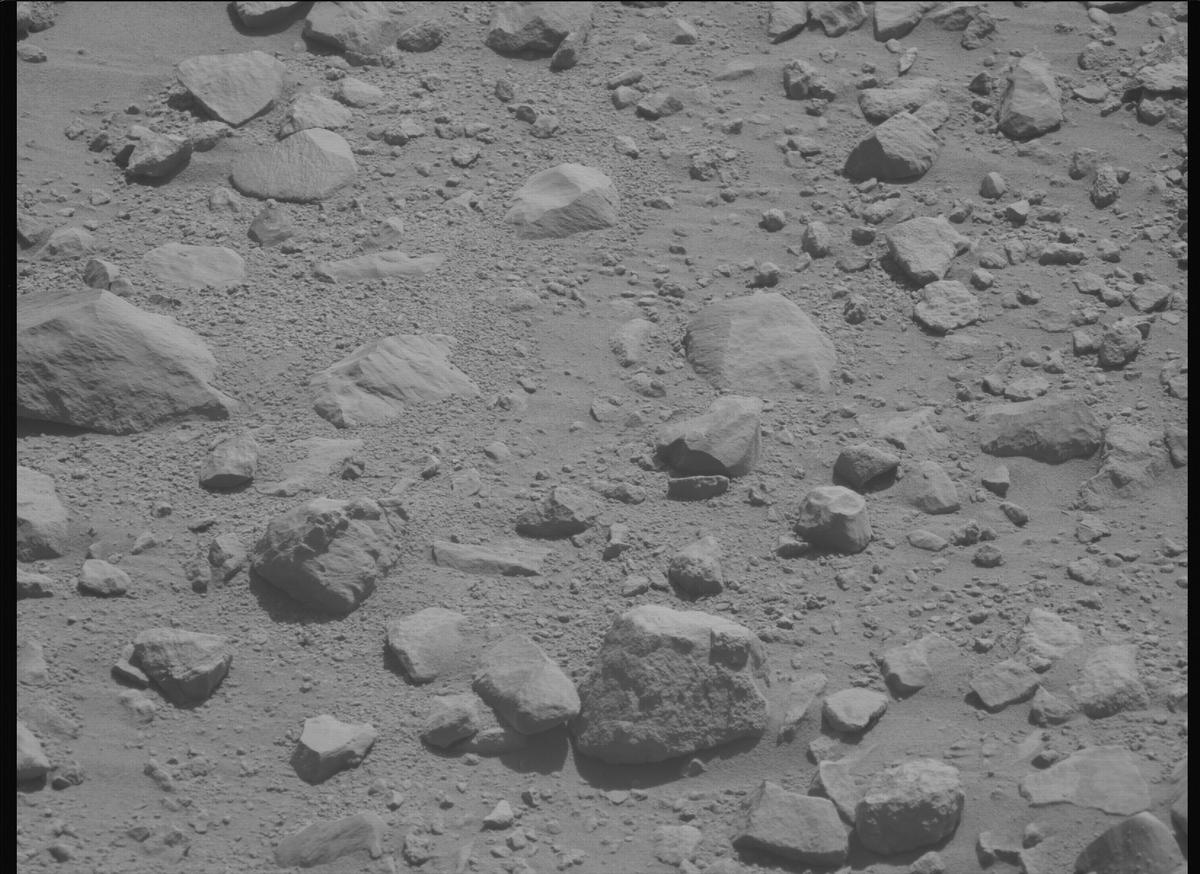 This image was taken by MCZ_LEFT onboard NASA's Mars rover Perseverance on Sol 1357