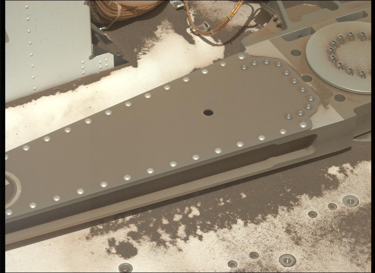 This image was taken by MCZ_LEFT onboard NASA's Mars rover Perseverance on Sol 1357