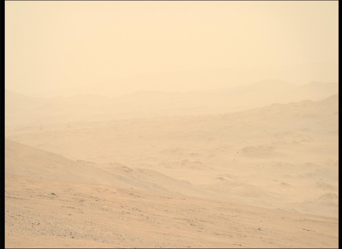This image was taken by MCZ_RIGHT onboard NASA's Mars rover Perseverance on Sol 1357