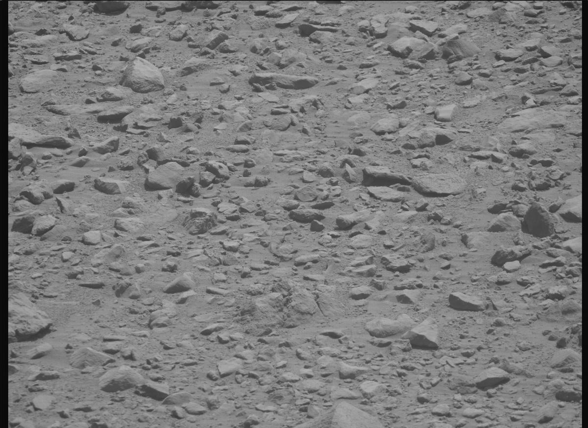 This image was taken by MCZ_RIGHT onboard NASA's Mars rover Perseverance on Sol 1357