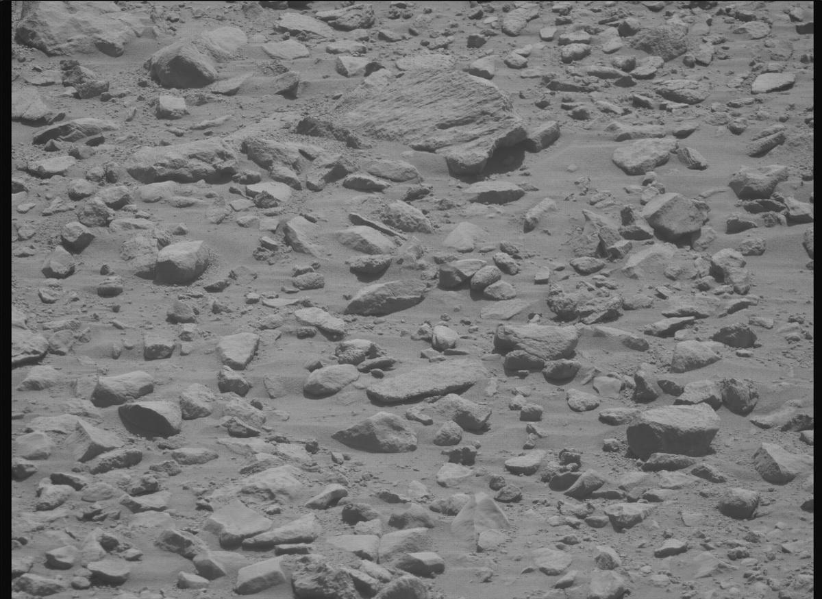 This image was taken by MCZ_RIGHT onboard NASA's Mars rover Perseverance on Sol 1357